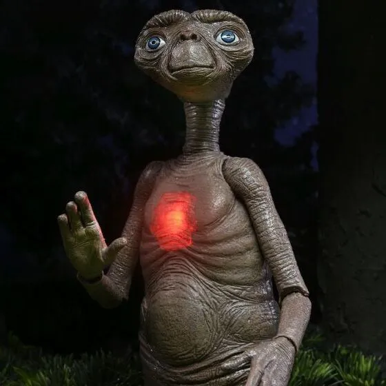 Figurine E-T l'extra-terrestre Ultimate Télépathique 40th 11 cm Neca - La  Quatrième Dimension